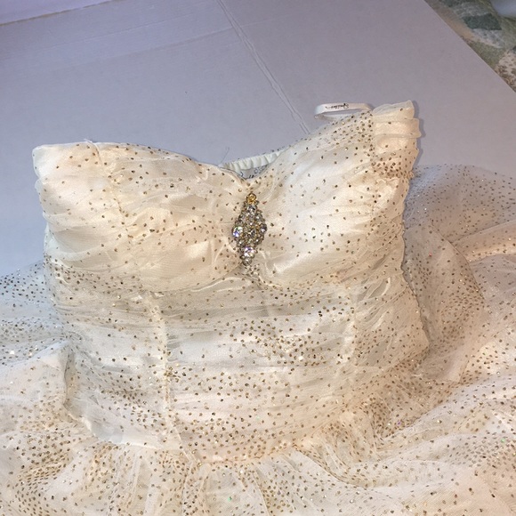 PROM SPEECHLESS 11 Jr. Satin& Tulle Dress 🍒Boned Bustier White & Gold Stunning - Picture 3 of 16